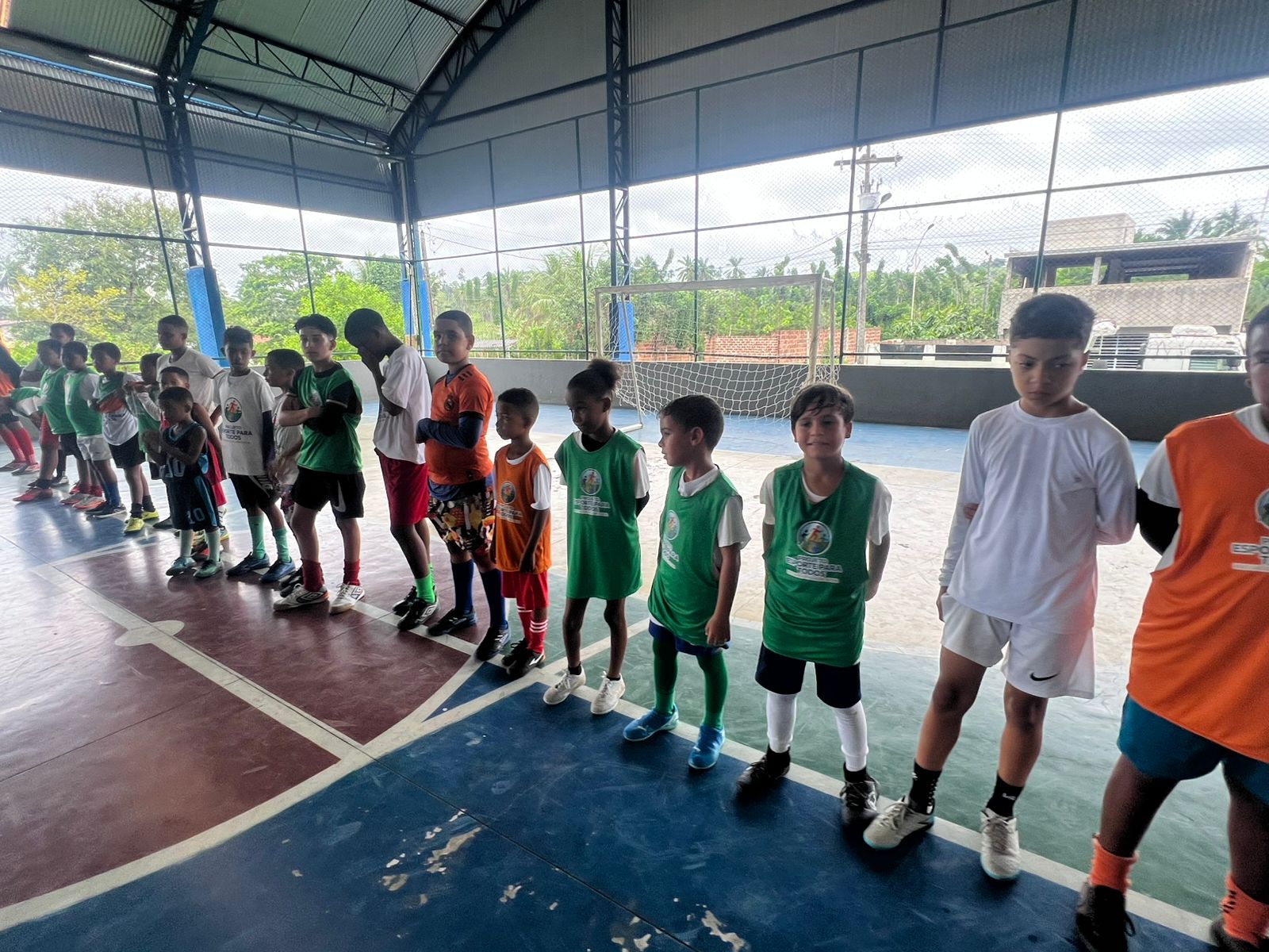 Escolinha de futebol e práticas esportivas movimentam a cidade de Muniz Ferreira