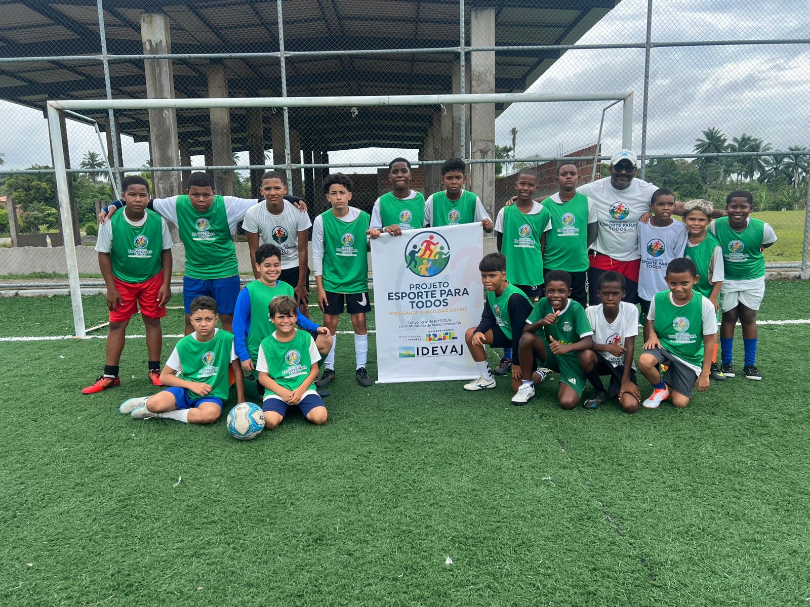 Evolução dos alunos marca o fortalecimento do trabalho em equipe na escolinha de futebol