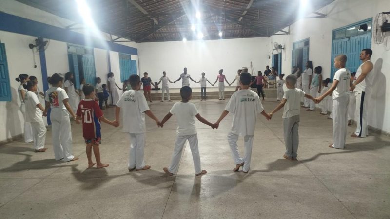 Projeto IDEVAJ fortalece a cultura brasileira através da Capoeira