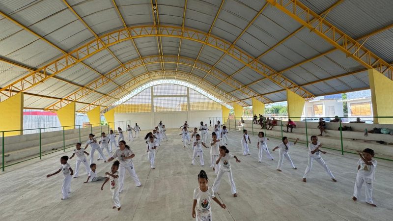 Última aula prepara alunos para o Batizado de Capoeira do Projeto IDEVAJ