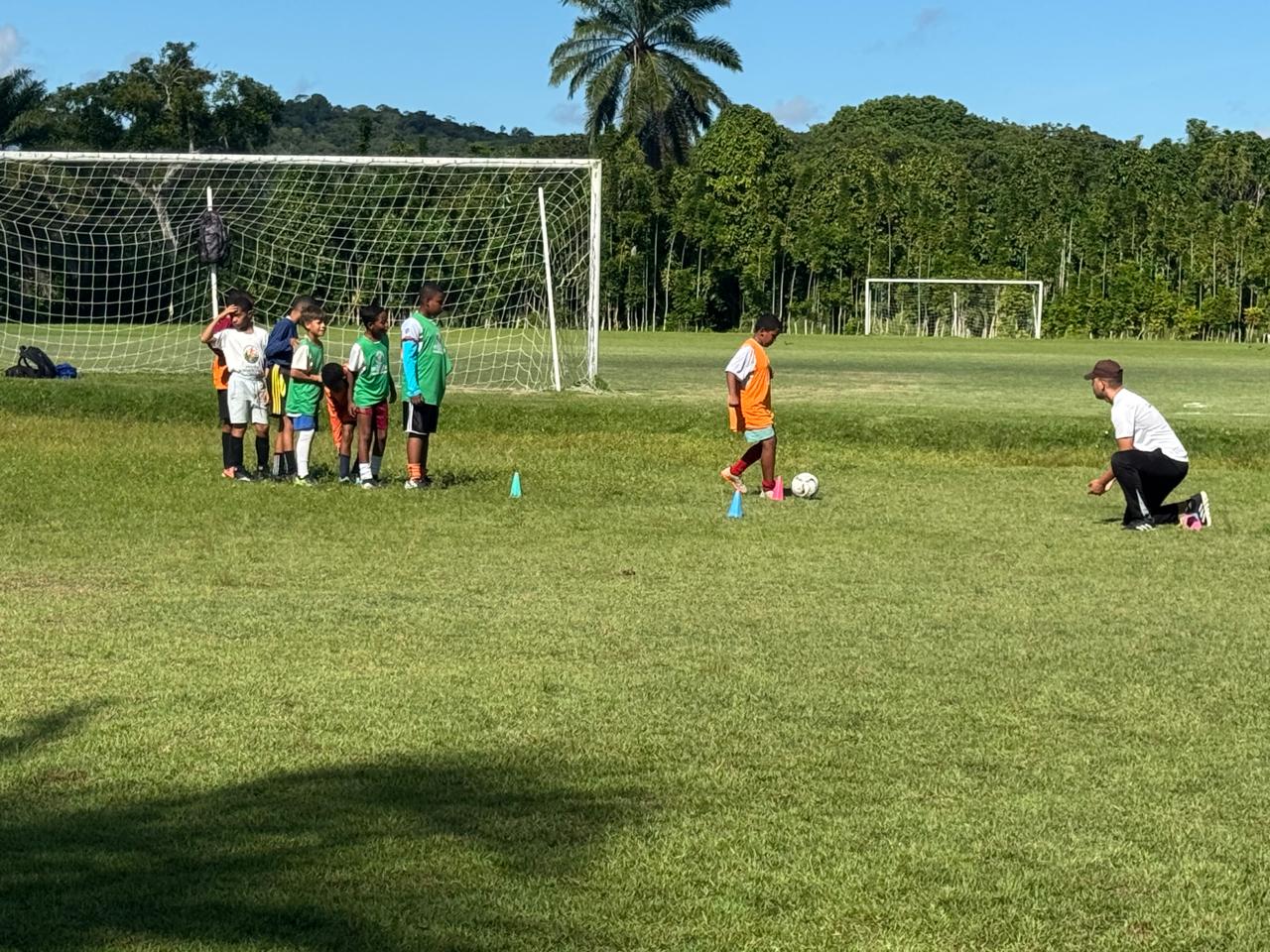 Aulas de Futebol fortalecem saúde e qualidade de vida dos participantes