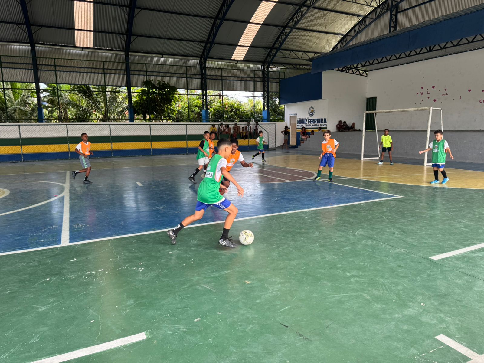 Projeto IDEVAJ utiliza o futebol como ferramenta de transformação social